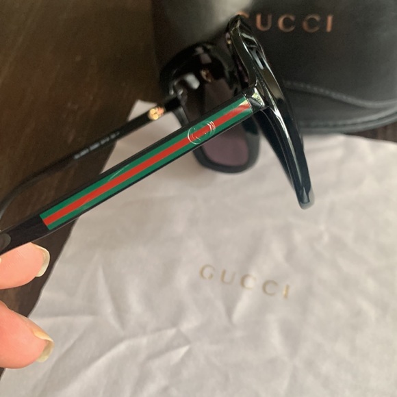 Gucci Large Square Women’s Sunglasses - Picture 5 of 6